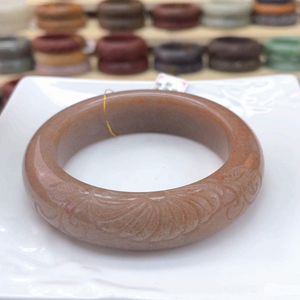 【闪购商品】石英质玉手镯未镶嵌