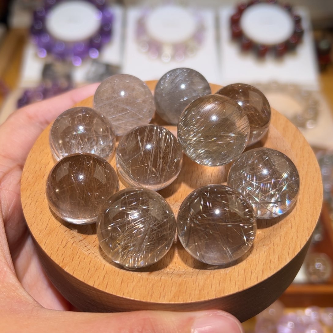 水晶手串未镶嵌Z*Q手串