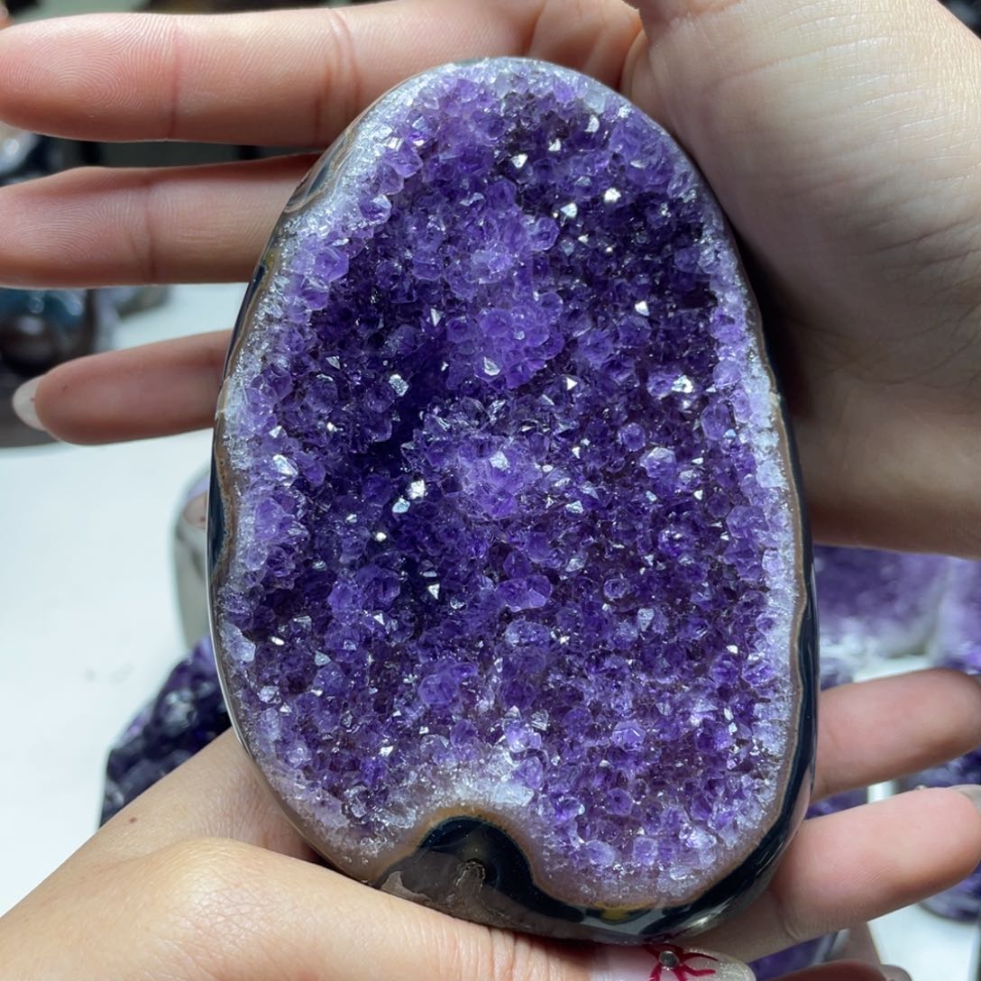 紫晶大型摆件（非配饰）未镶嵌
