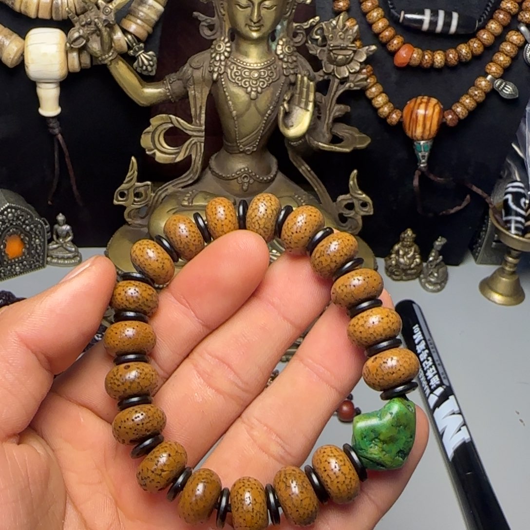 雁***客格桑工艺坊直播间