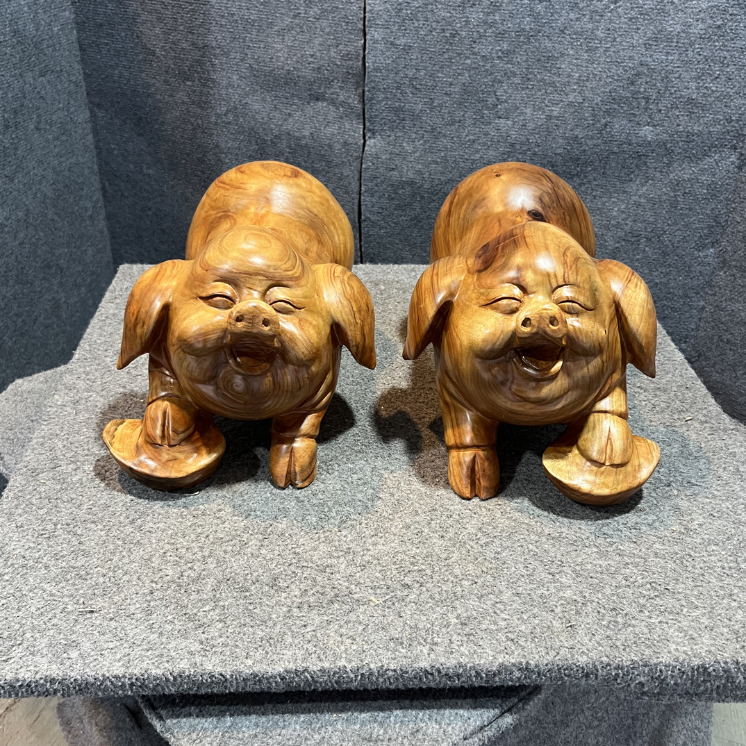 香樟木福猪实木原木家居办公室装饰摆设吉祥物