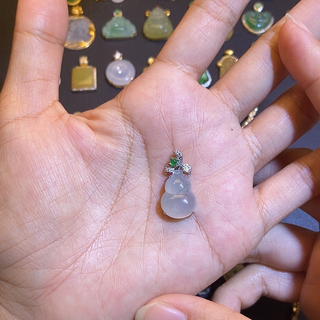 小***彦翡翠银S925镶嵌吊坠(不含链)