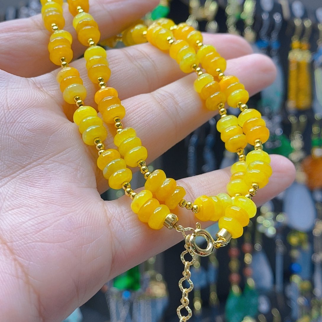 未镶嵌翡翠耳饰翡翠