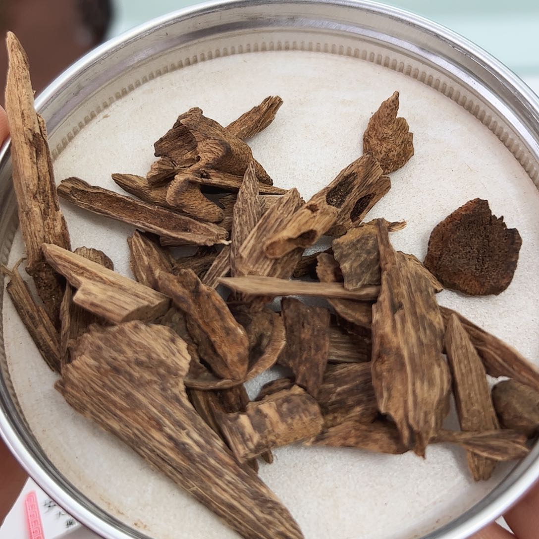 沉香沉香碎屑天然野沉香品香料。多产区 3g装