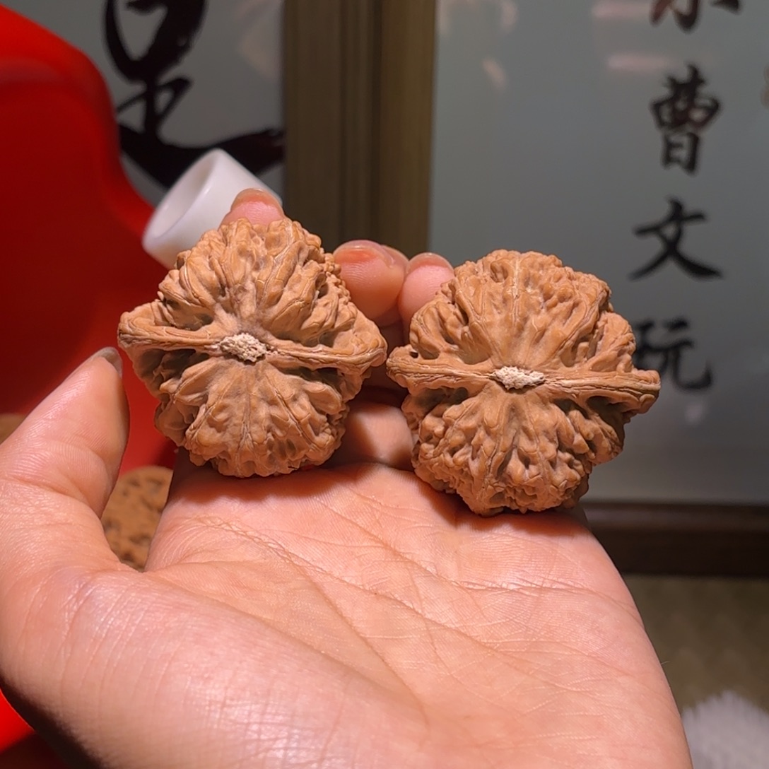 文玩核桃吊坠44尺全品大粗筋51g