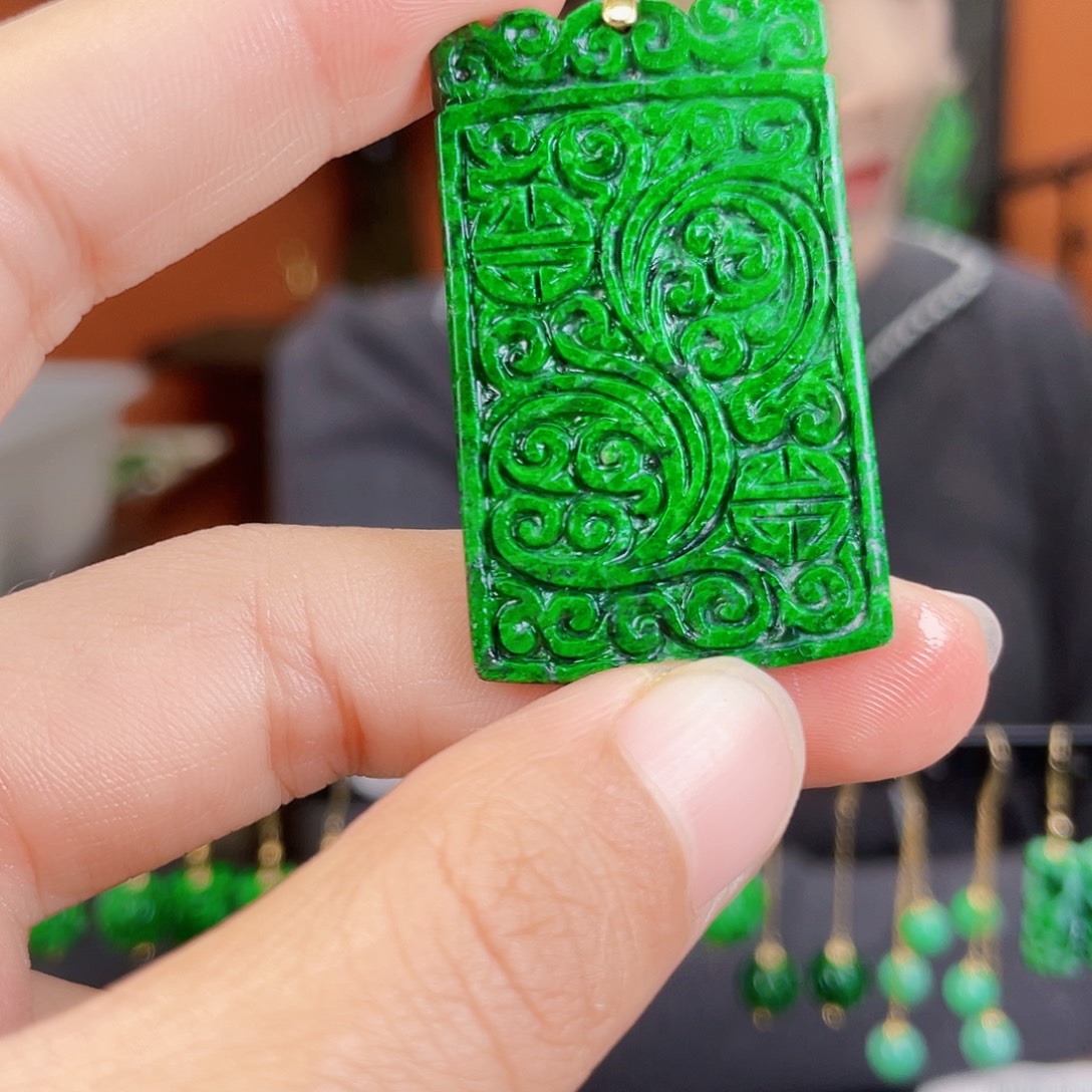 翡翠未镶嵌耳饰饰品