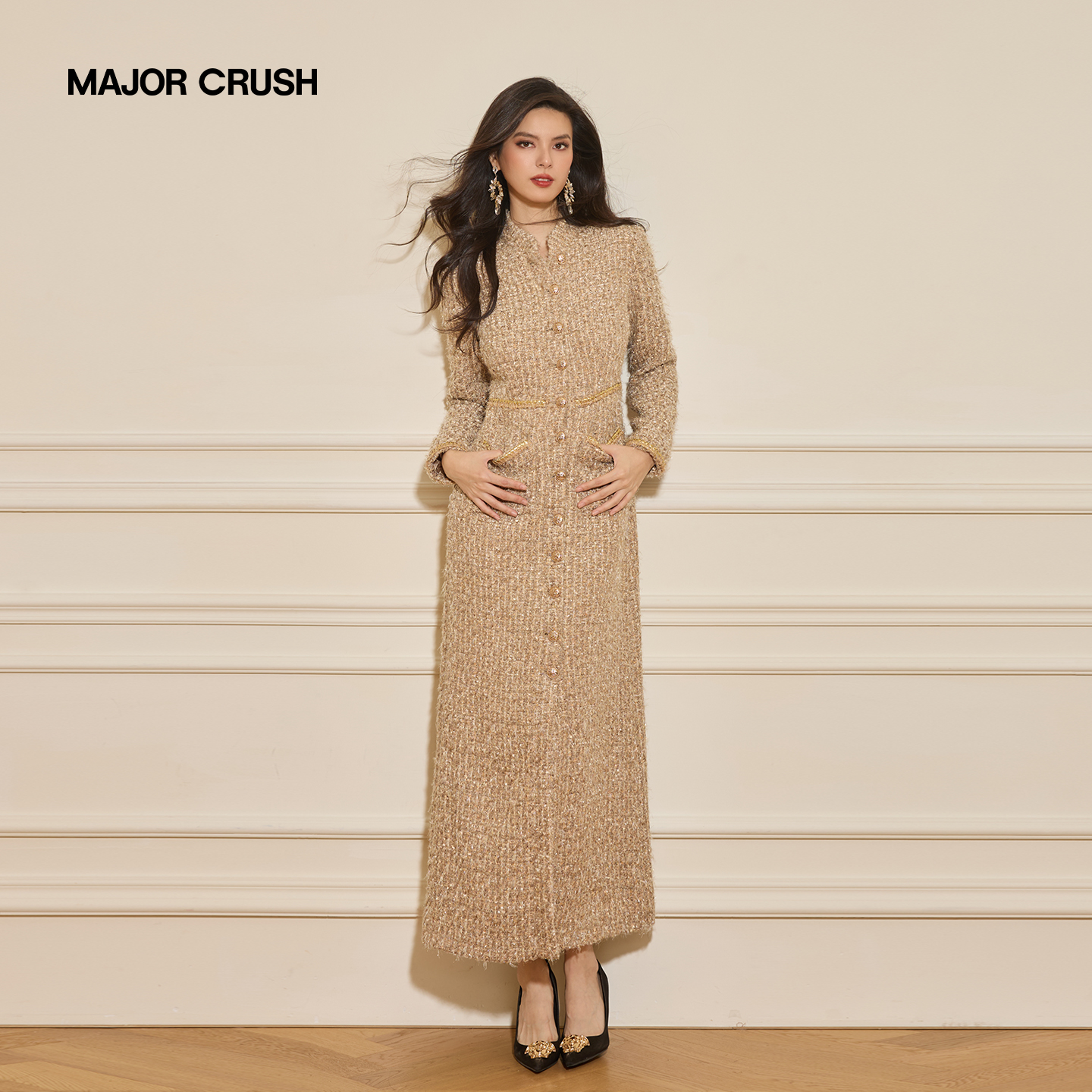MAJOR CRUSH法式轻奢香槟金禾穗之诗优雅修身长款大衣连衣裙6913