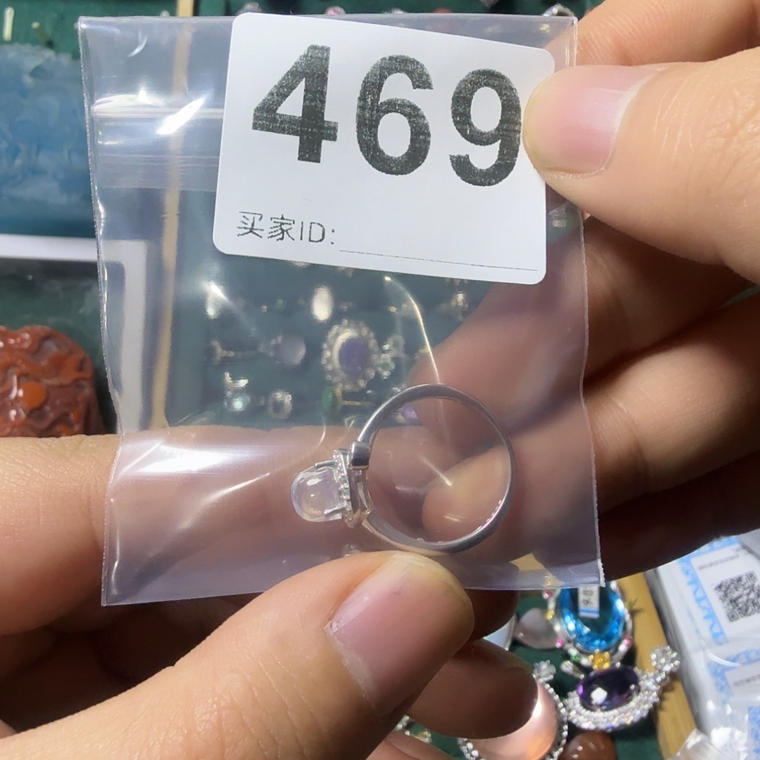 出***y月光石银S925镶嵌戒指