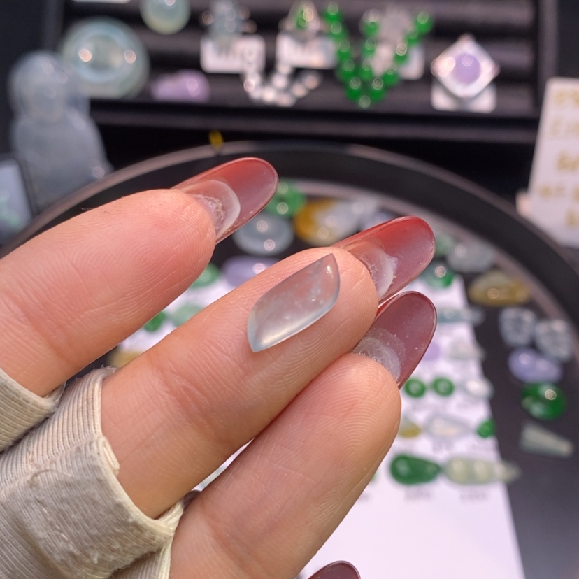 【闪购商品】翡翠挂件未镶嵌随行