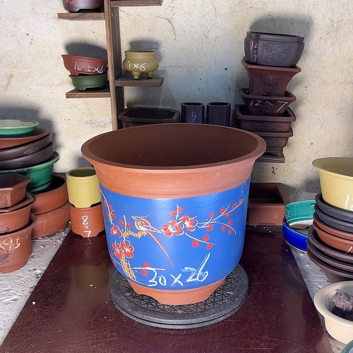 紫砂花盆，手工制作