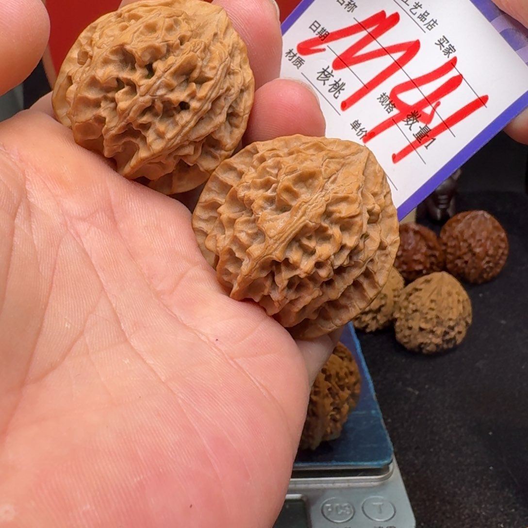 文玩核桃把件甲*文苹果40