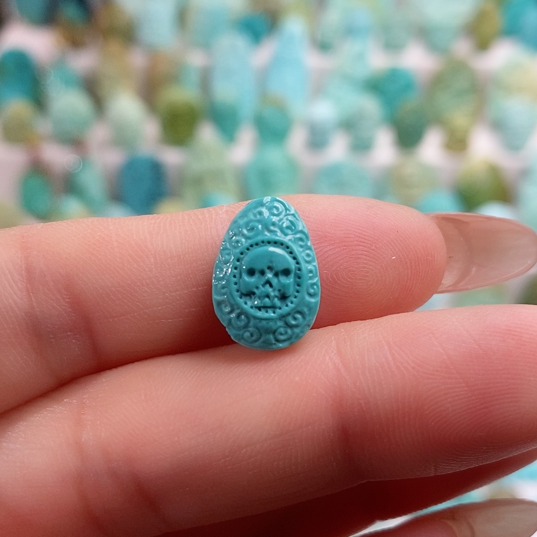 绿松石绿松石未镶嵌