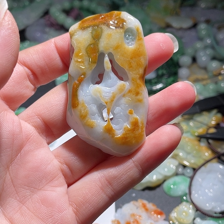 颈饰未镶嵌翡翠天