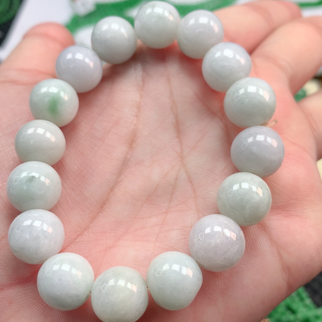 翡翠手链未镶嵌翡翠