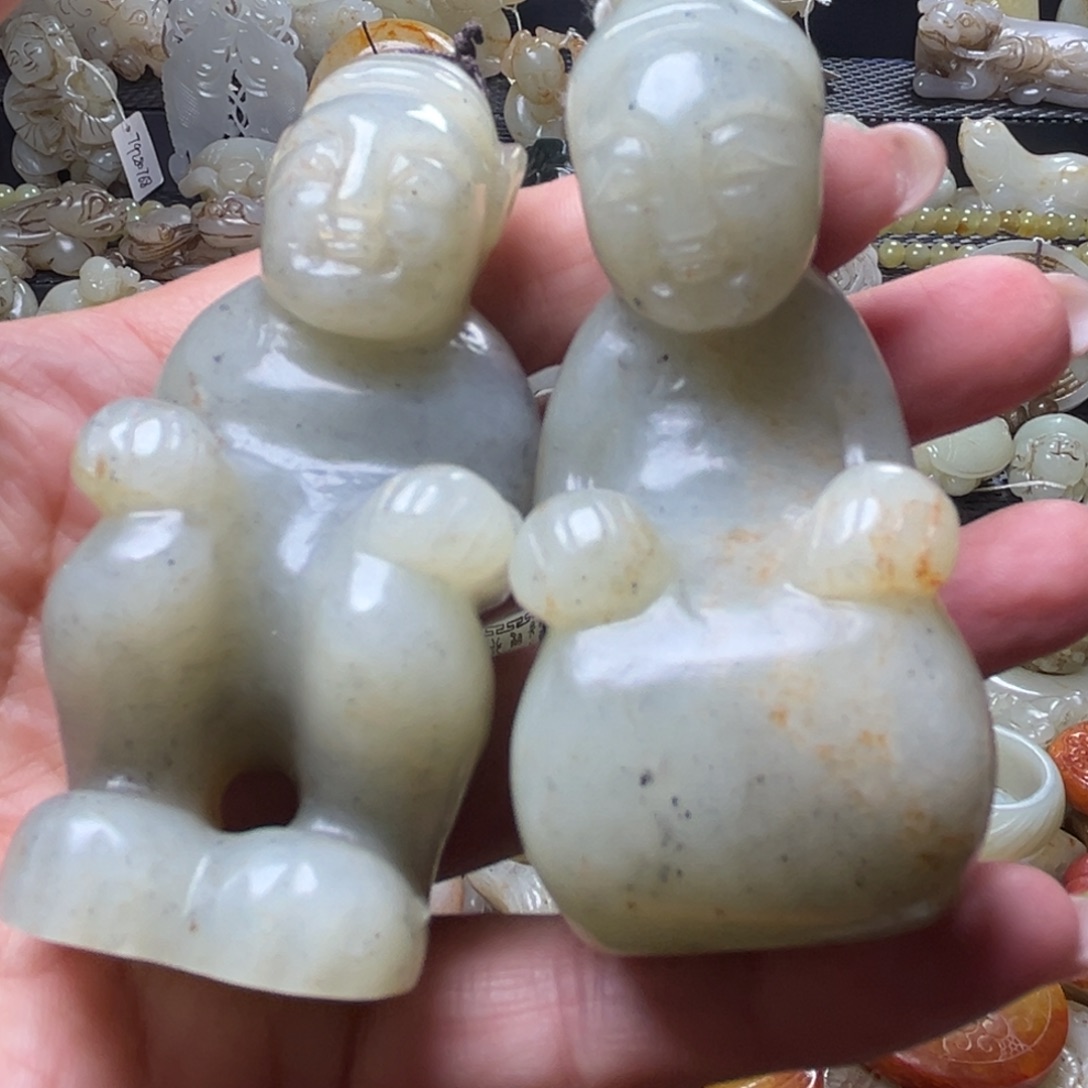 古***轩和田玉未镶嵌颈饰