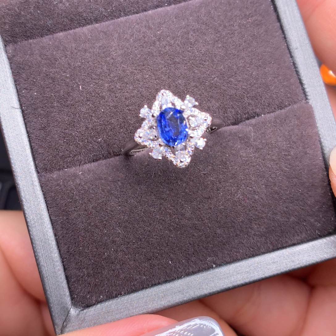 蓝宝石戒指银S925镶嵌