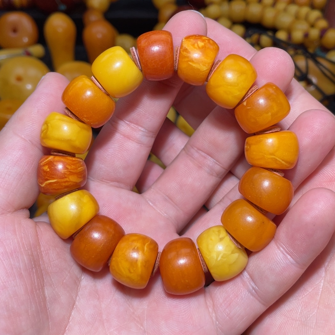 琥珀未镶嵌裸石手串