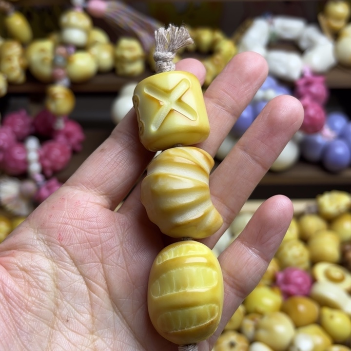 吊坠菩提根/象牙果全品