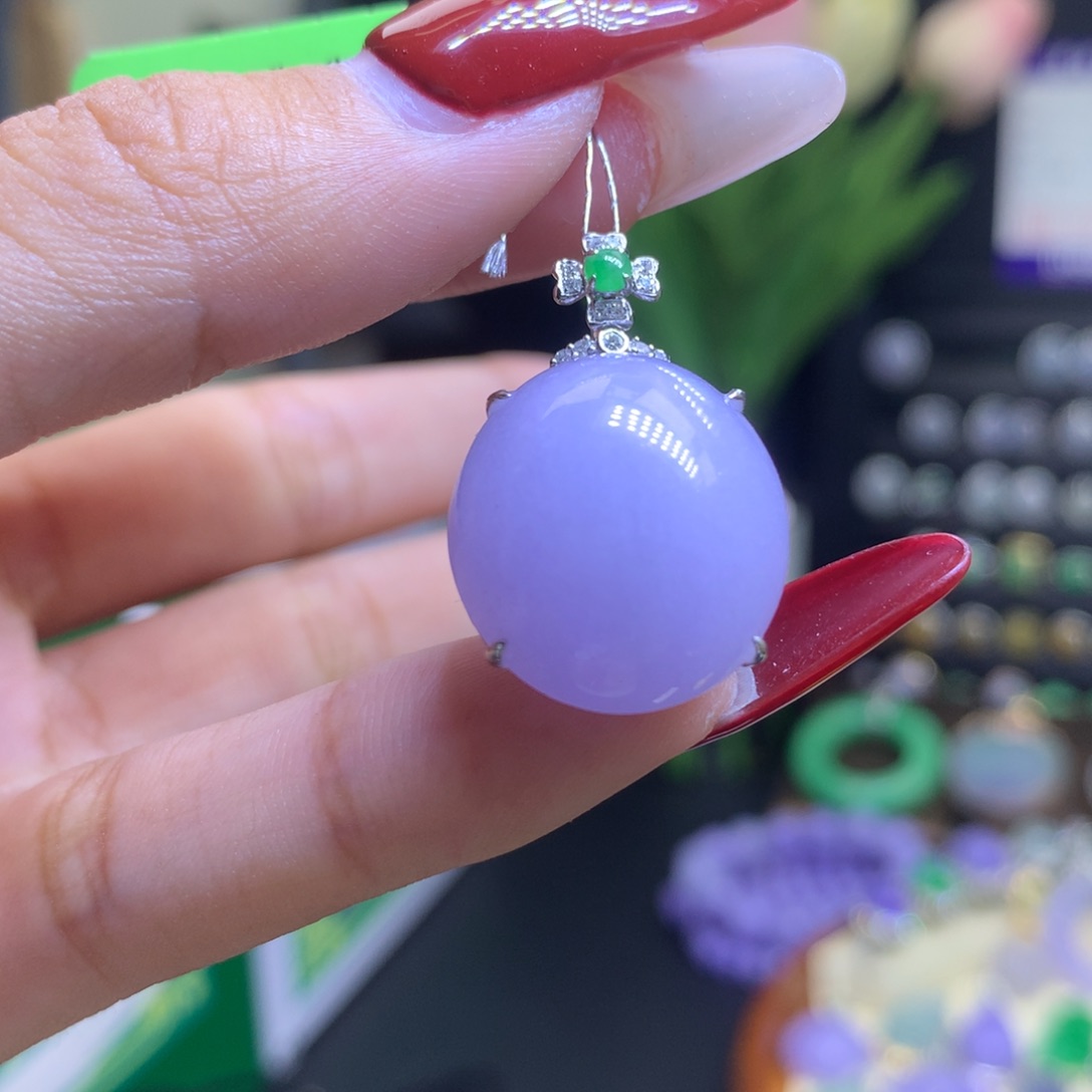 翡翠颈饰18K金镶嵌天然