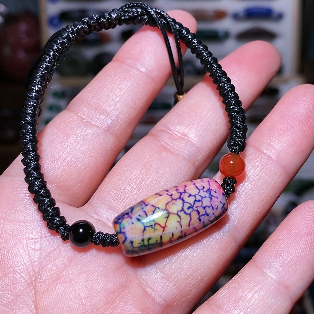 玛瑙吊坠未镶嵌….