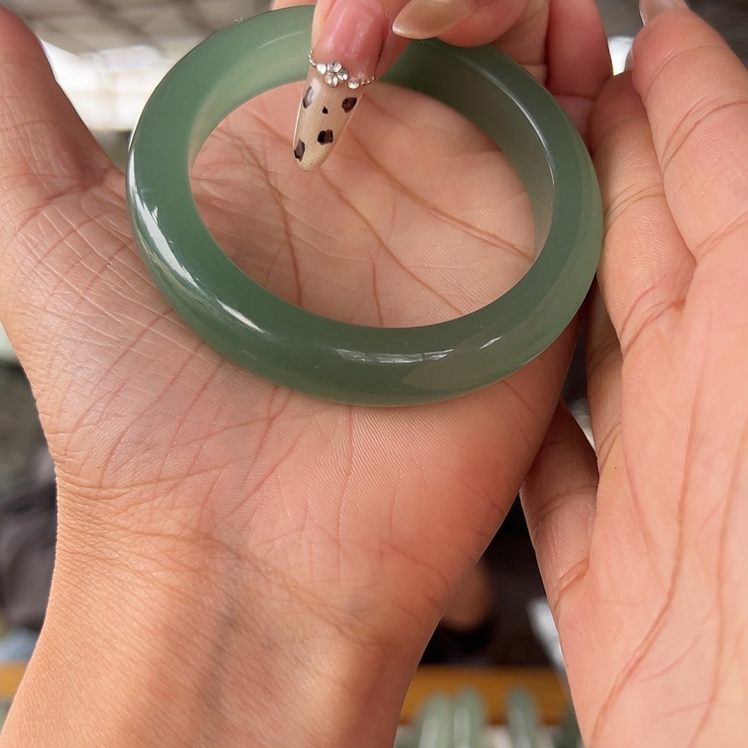 绿东陵冰晴水手镯