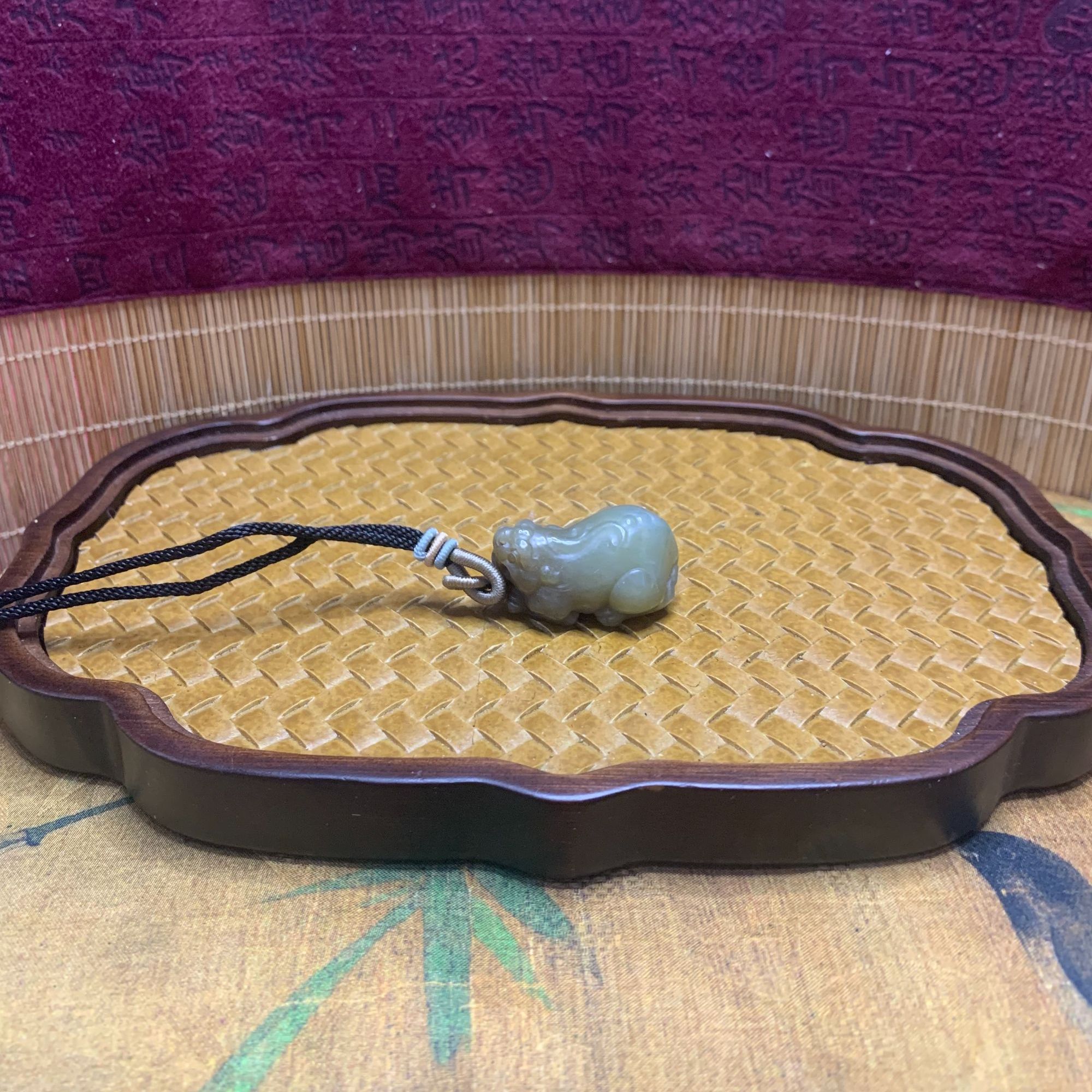 Z和田玉貔貅吊坠1284