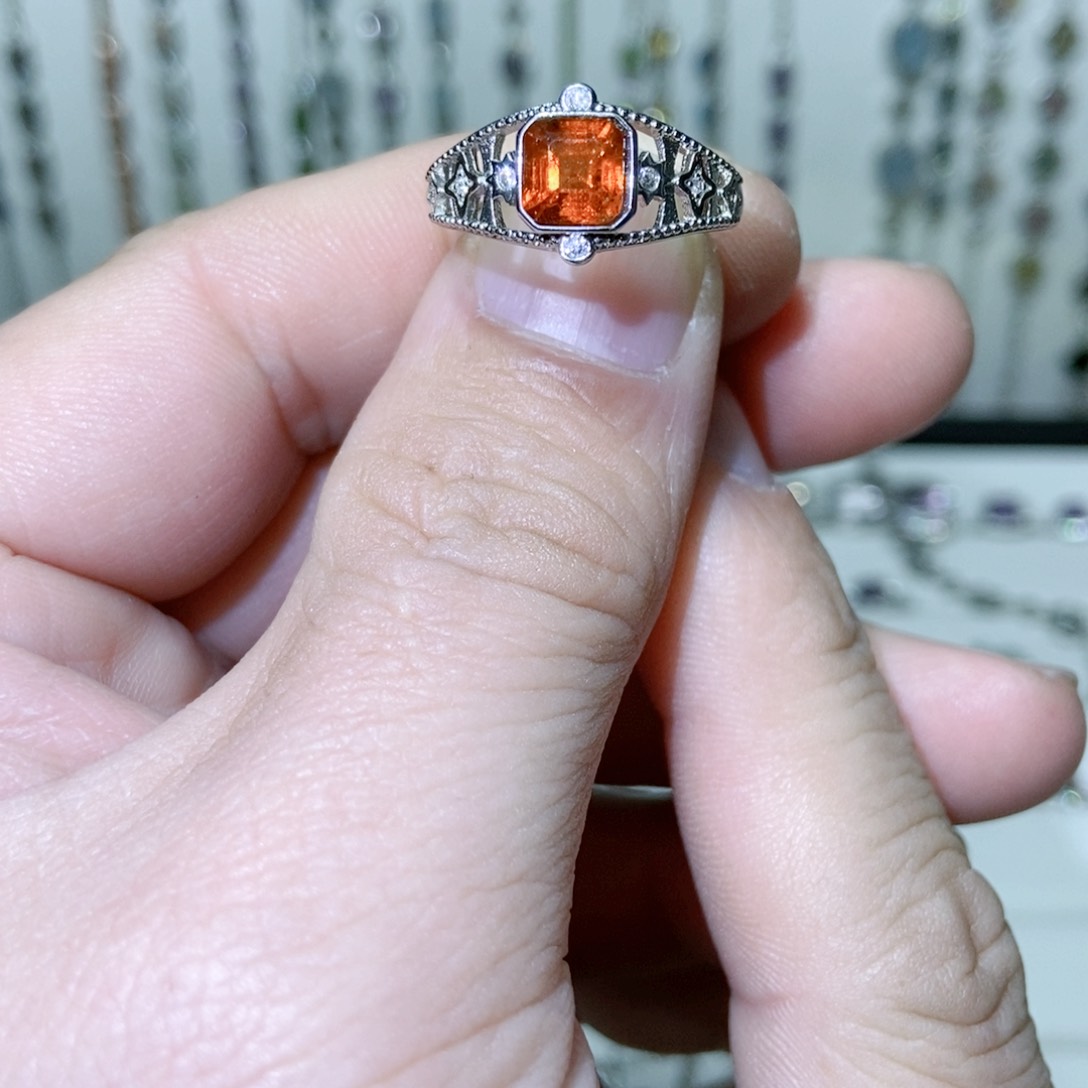 绿水晶戒指银S925镶嵌