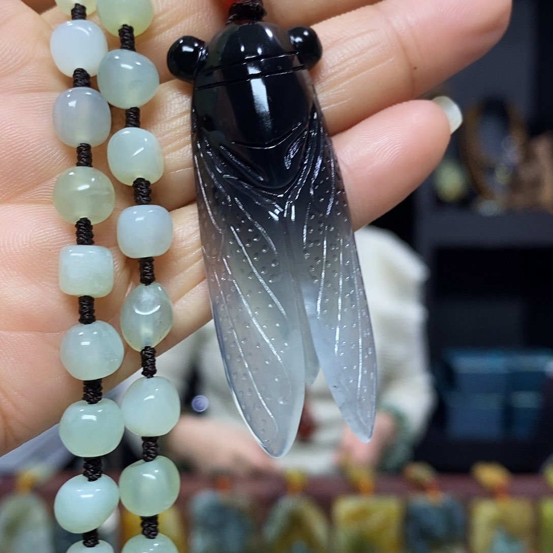 未镶嵌岫玉挂件吊坠