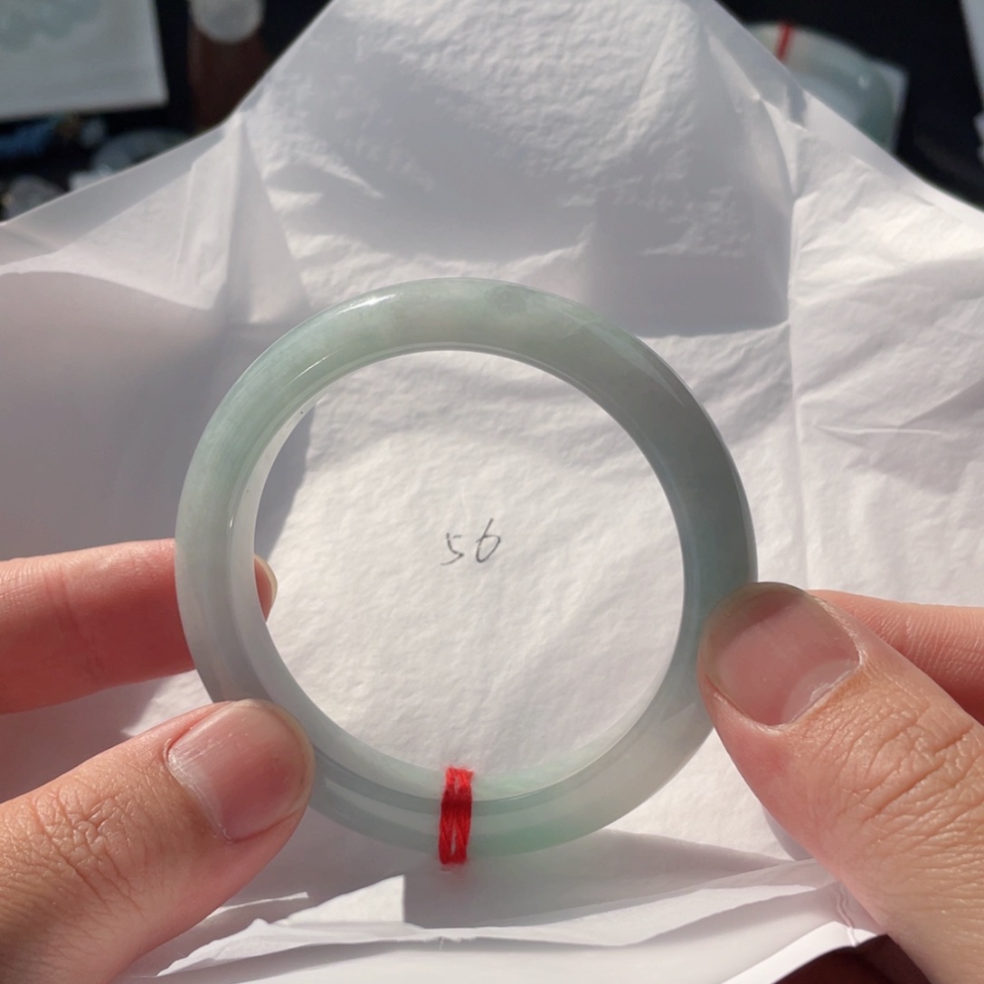 翡翠手镯未镶嵌56正圈