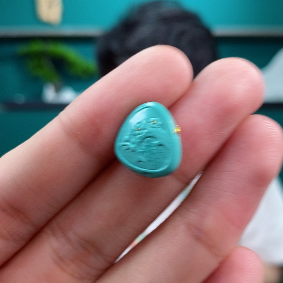 未镶嵌绿松石珠宝奇石