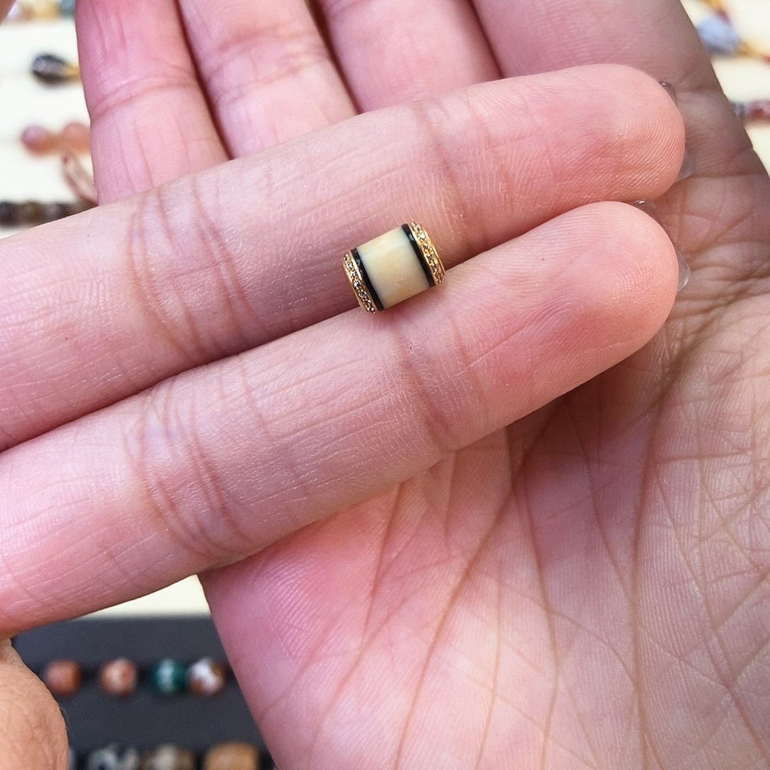 玛瑙/玉髓5.6×7.718K金镶嵌