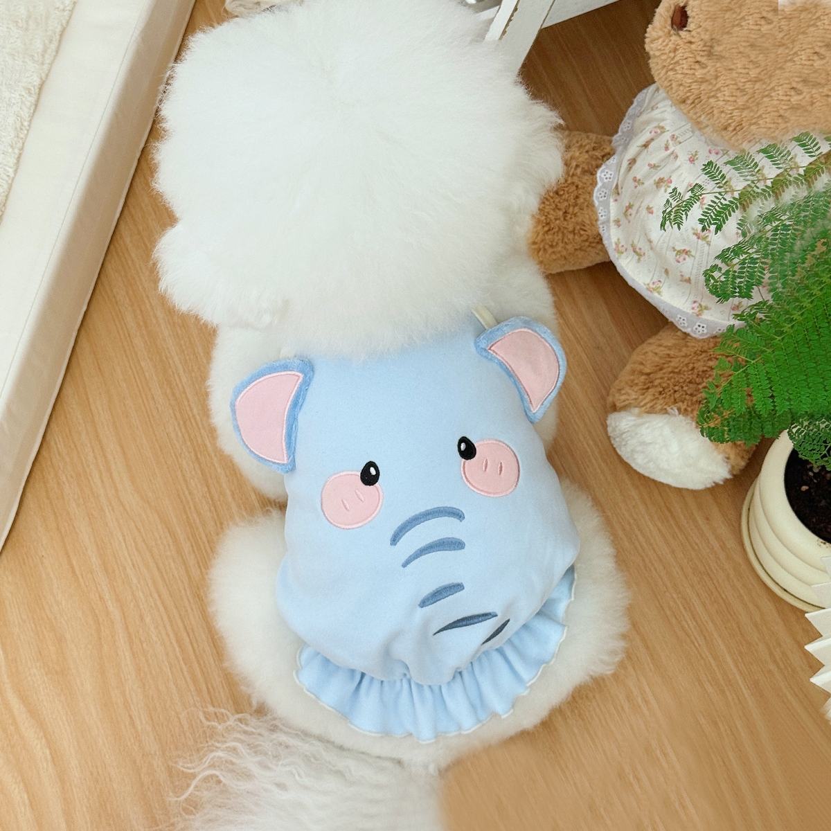 新款秋冬宠物背心可爱卡通刺绣小型犬比熊泰迪猫咪狗狗吊带背心