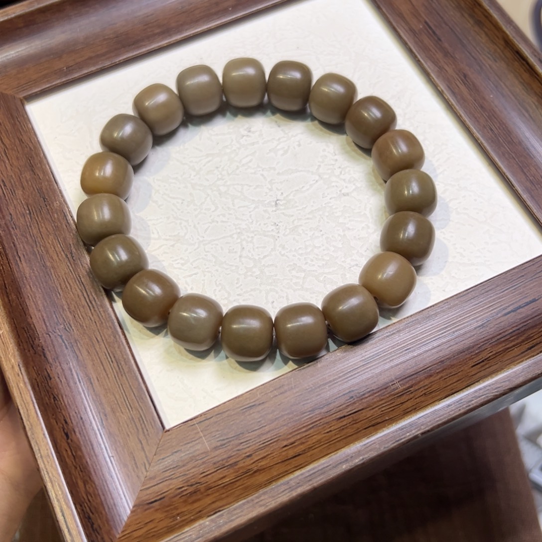 菩提籽类433卡13微瑕福利