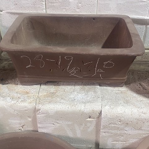 紫砂中国离紫砂花盆，