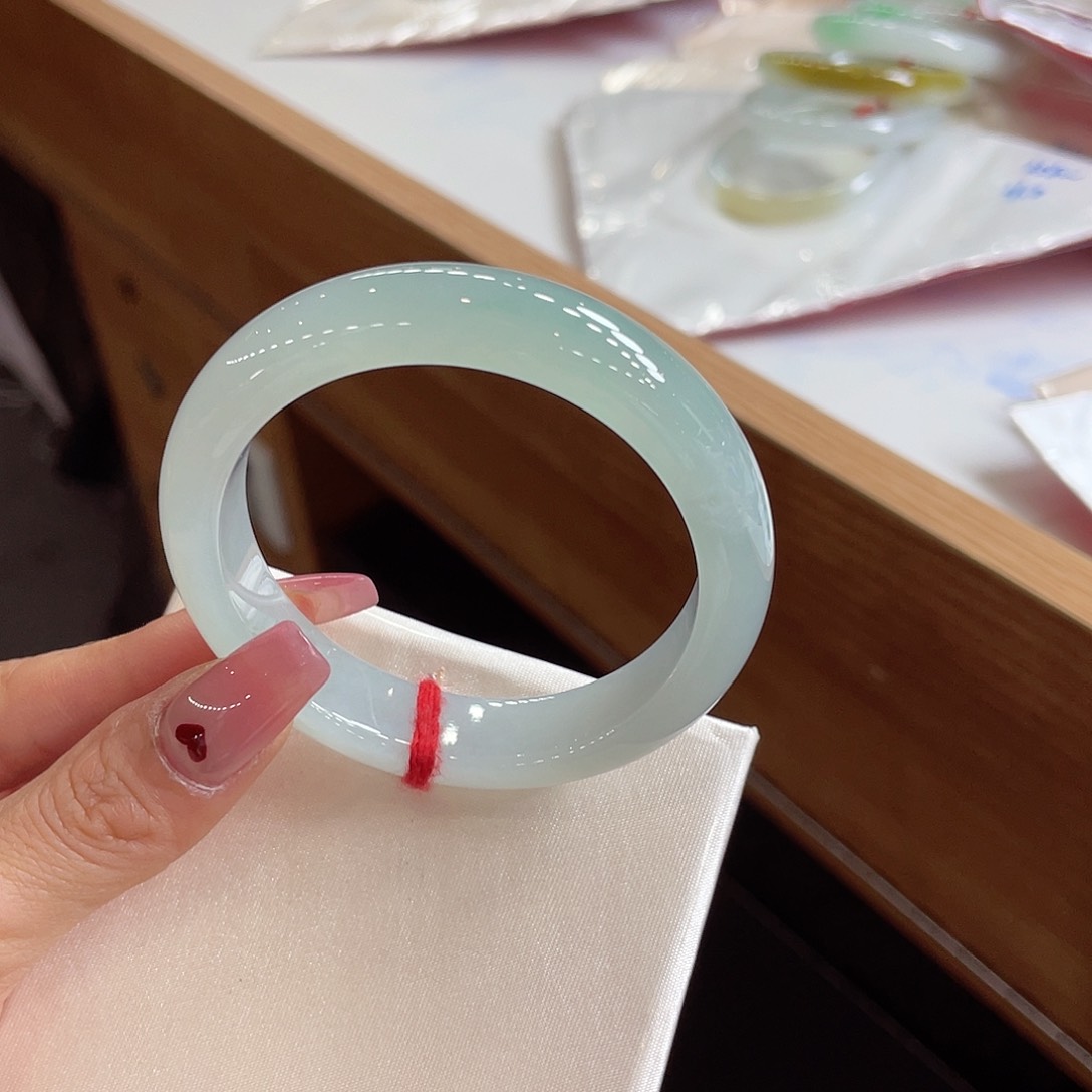 翡翠手镯未镶嵌121 号链接