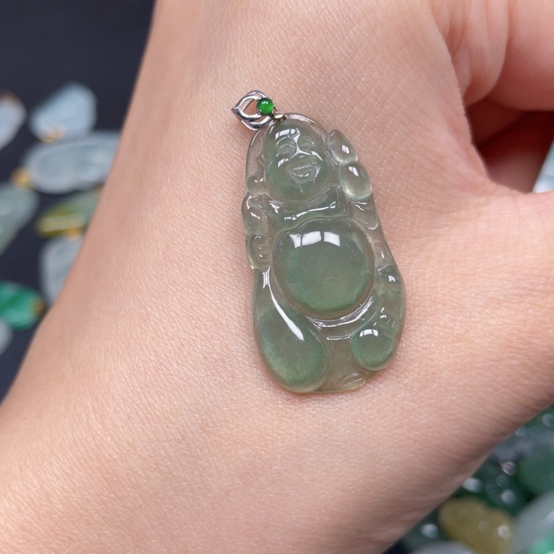 翡翠颈饰18K金镶嵌翡翠