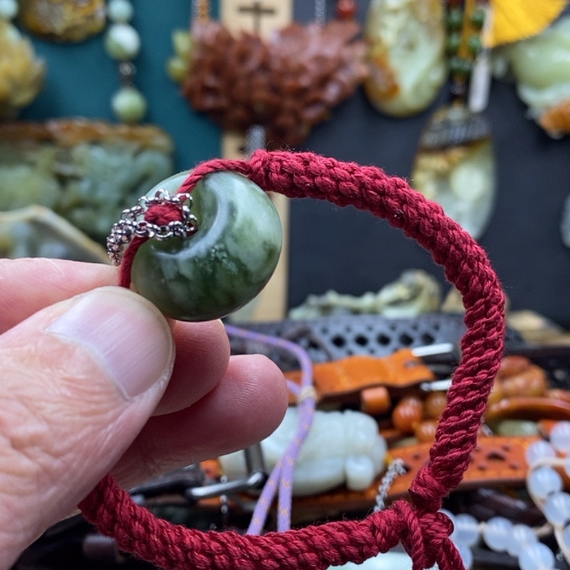 【闪购商品】蛇纹石玉手牌未镶嵌