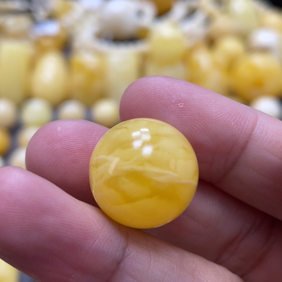 蜜蜡未镶嵌裸石17.7mm妖花虎皮