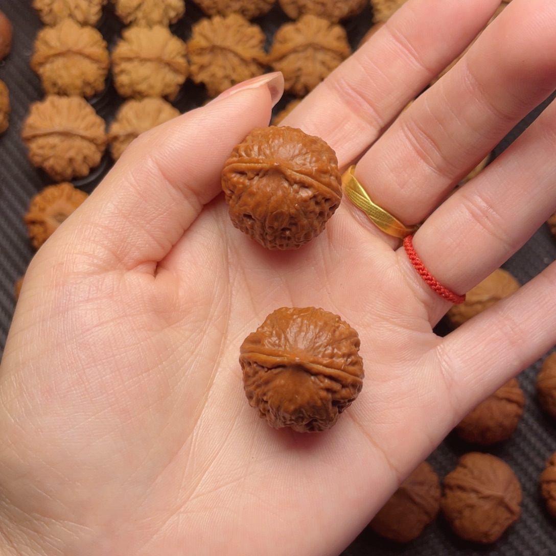 周***锐文玩核桃把件小铁石
