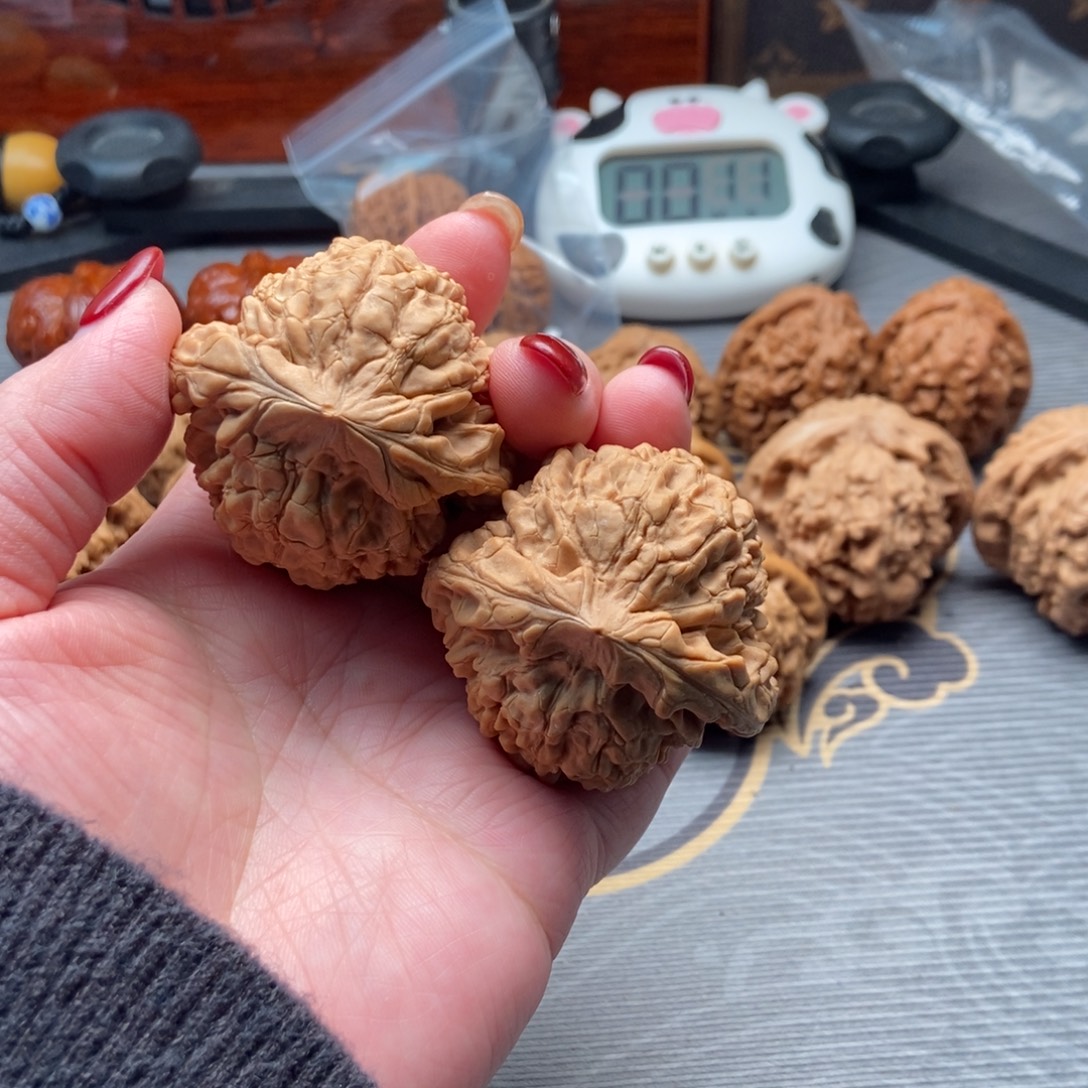 亚***大文玩核桃吊坠核桃