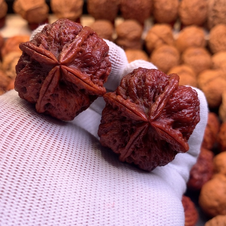 文玩核桃吊坠33…….