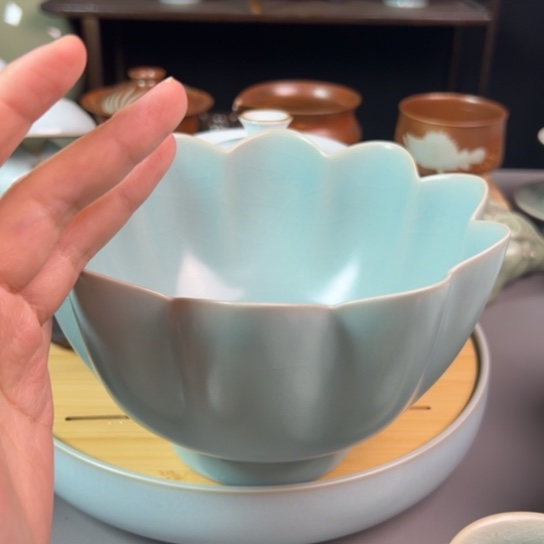 杯亮微瑕，不带礼盒，仿古釉