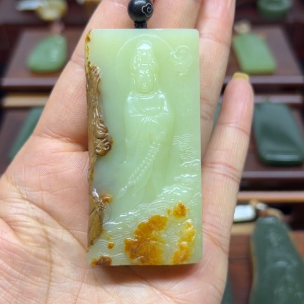 【闪购商品】岫岩河磨玉（透闪石质玉）颈饰未镶嵌海***X