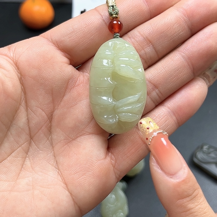 【闪购商品】和田玉颈饰未镶嵌