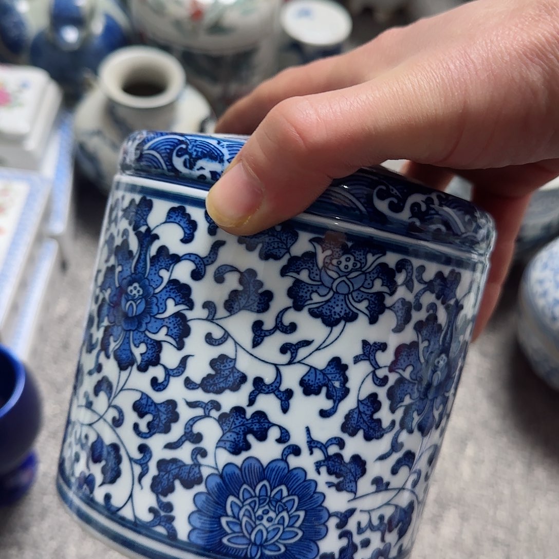 摆件瓷器的工艺技术水平