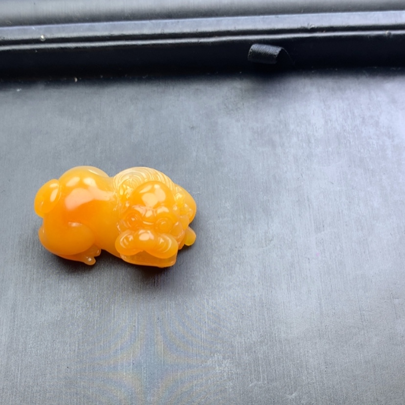 【闪购商品】石英质玉（黄龙玉）黄龙玉霸王貔貅挂件未镶嵌小***孩