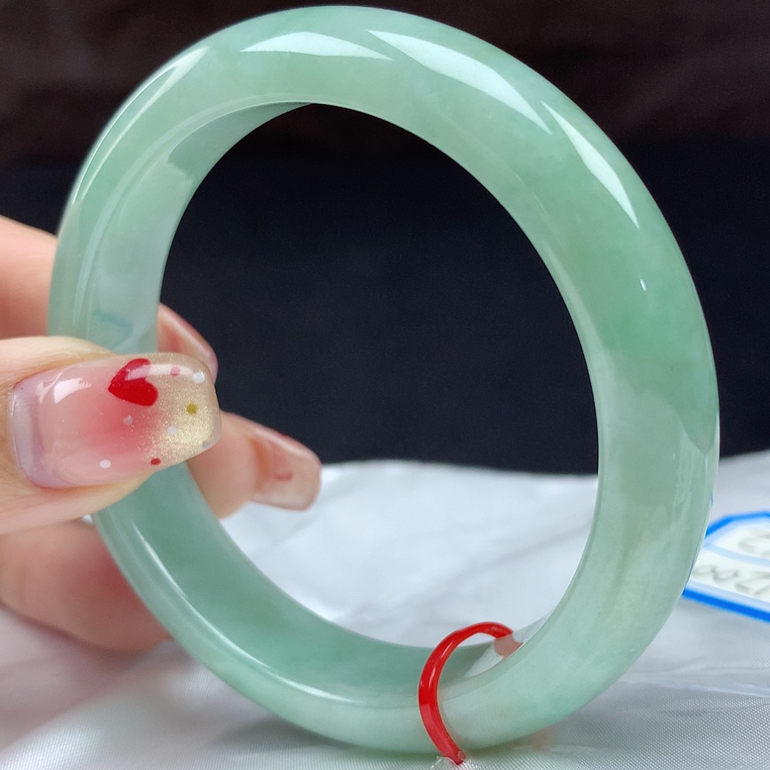 翡翠手镯未镶嵌糖**子89212，