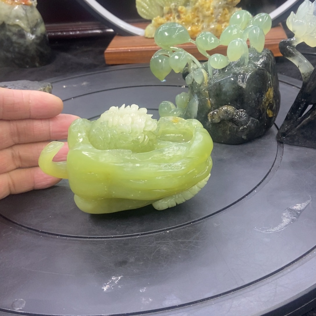 石材天然岫岩玉摆件