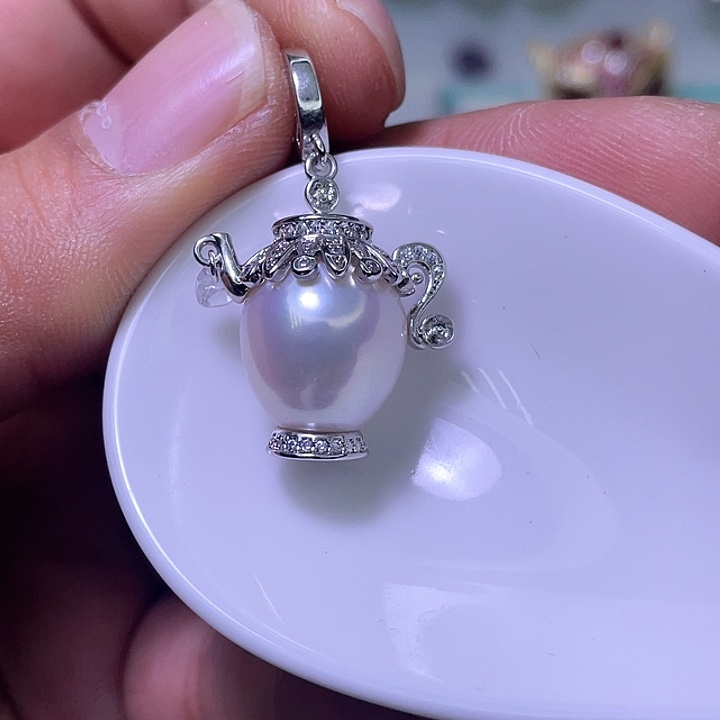 冰***雨颈饰淡水珍珠未镶嵌68