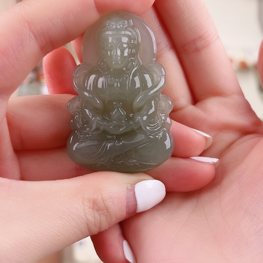 如***…和田玉未镶嵌颈饰